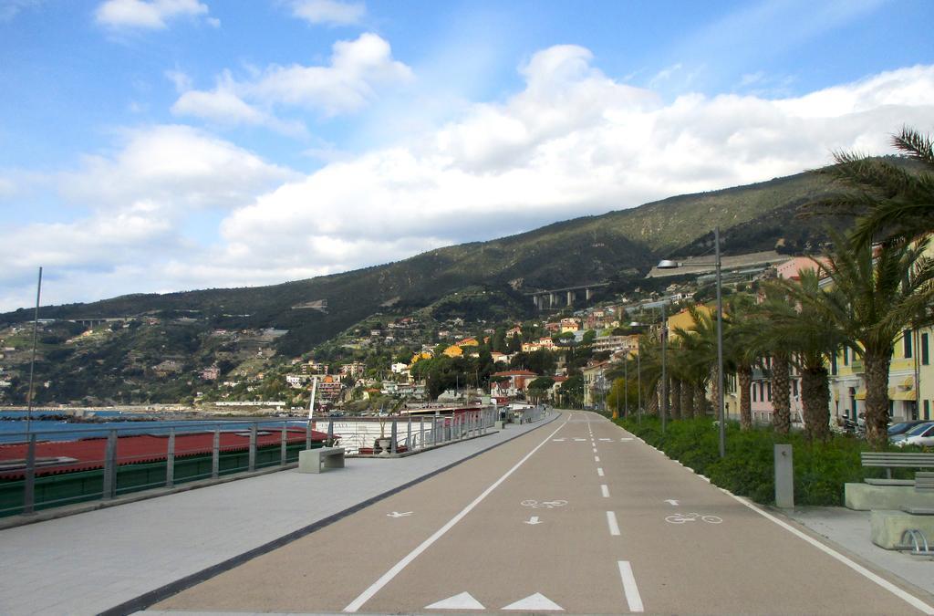 Semeria103 Sanremo Exterior photo